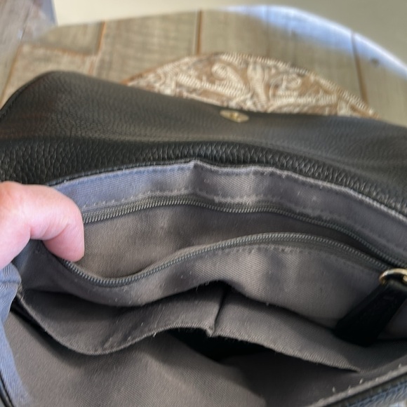 PERLINA CLAIR GENUINE PEBBLED SOFT BLACK LEATHER CROSSBODY BAG PURSE - Picture 8 of 15